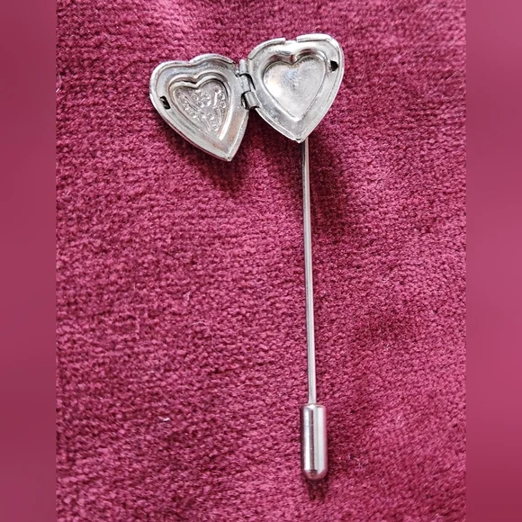 Heart Locket Stick Pin - Picture 3 of 6
